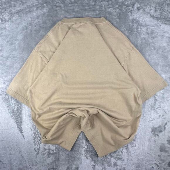 Rare Vintage Cospa Shakugan no Shana Shana Leaf Tan/Red Graphic T-shirt Size L - Picture 2 of 6